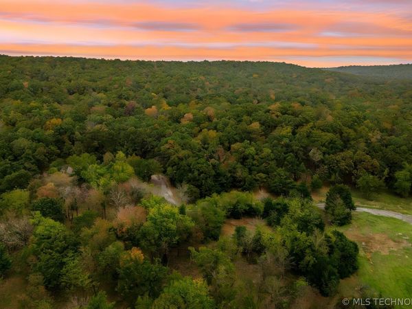 69 W 53rd Street , Tulsa, OK 74126