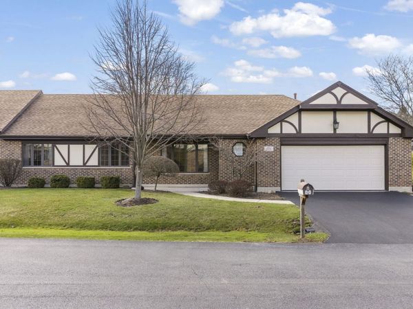 11532 Autobahn Drive , Palos Park, IL 60464