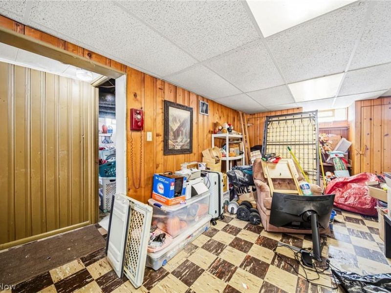 279 E 327th Street, Willowick, OH 44095 Photo 19