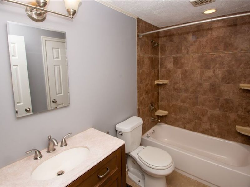 1041 Sunhaven Drive, Medina, OH 44256 Photo 14