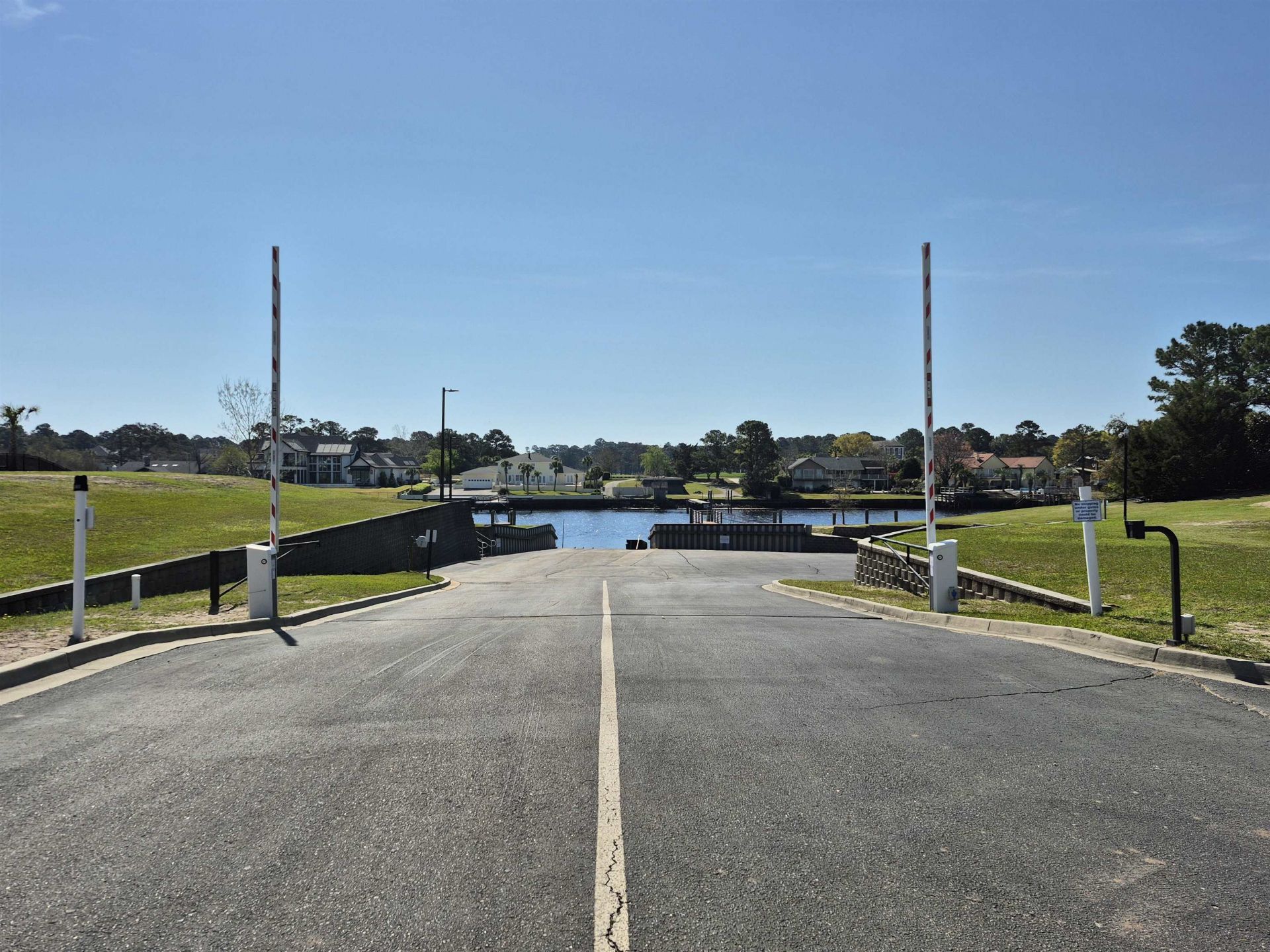 8004 East Bay Ct.  Photo 55