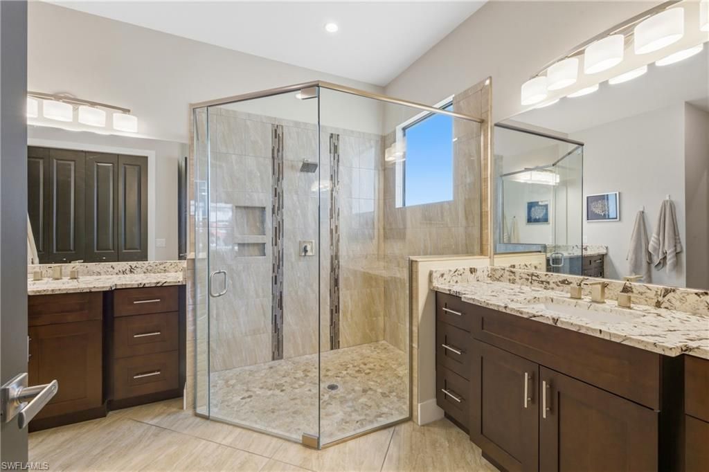 2003 SW 29th Ter, Cape Coral, FL 33914 Photo