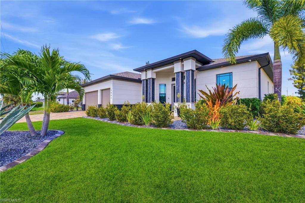 2003 SW 29th Ter, Cape Coral, FL 33914 Photo