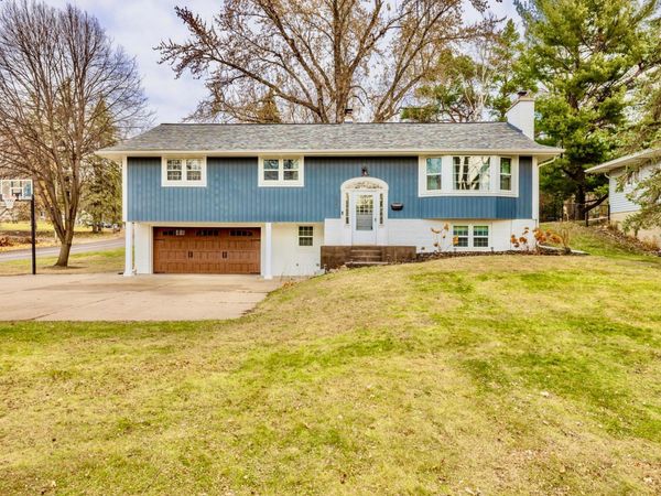 1021 Fremont Street , Anoka, MN 55303