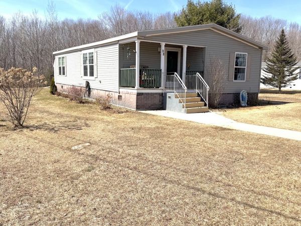 98 Pleasant Hill Road, Limerick, ME 04048