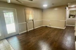 331 Sprucewood Drive photo 4