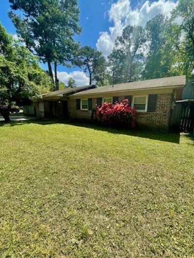 331 Sprucewood Drive Photo 31