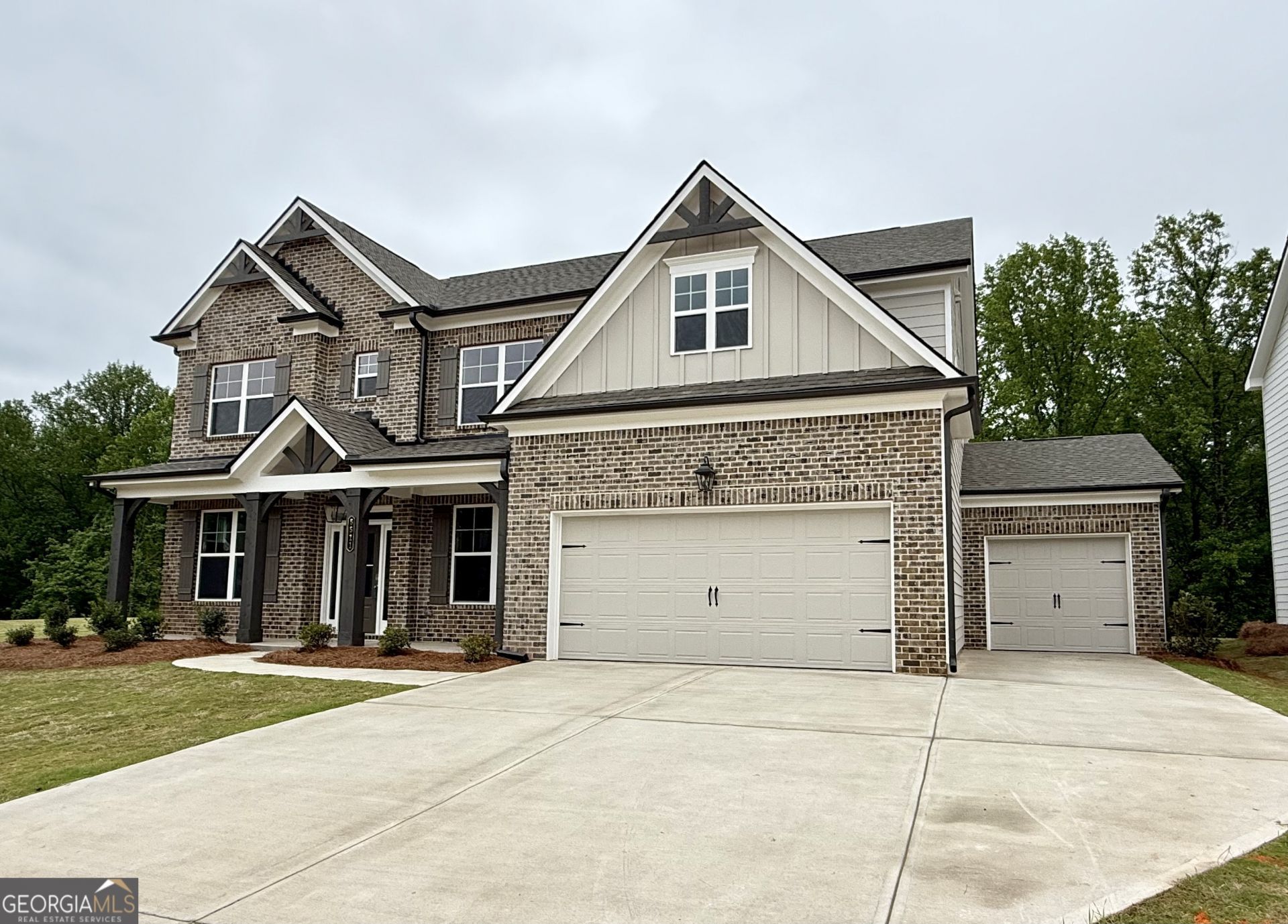 5511 Tullis Drive, Gainesville, GA 30507 Main Photo
