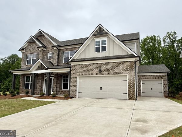 5511 Tullis Drive, Gainesville, GA 30507