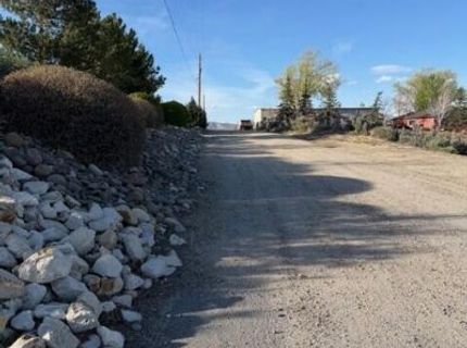 5460 Lynnett Lane, Carson City, NV 89701 Photo