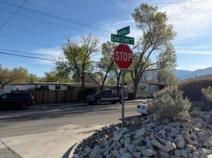 5460 Lynnett Lane, Carson City, NV 89701 Photo