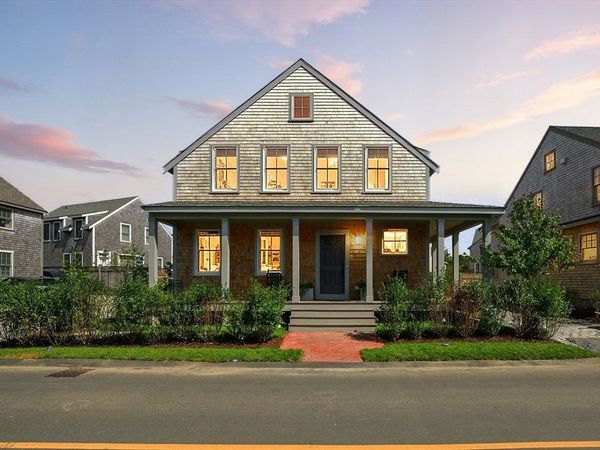 5 Goldenrod Court, Nantucket, MA 02554