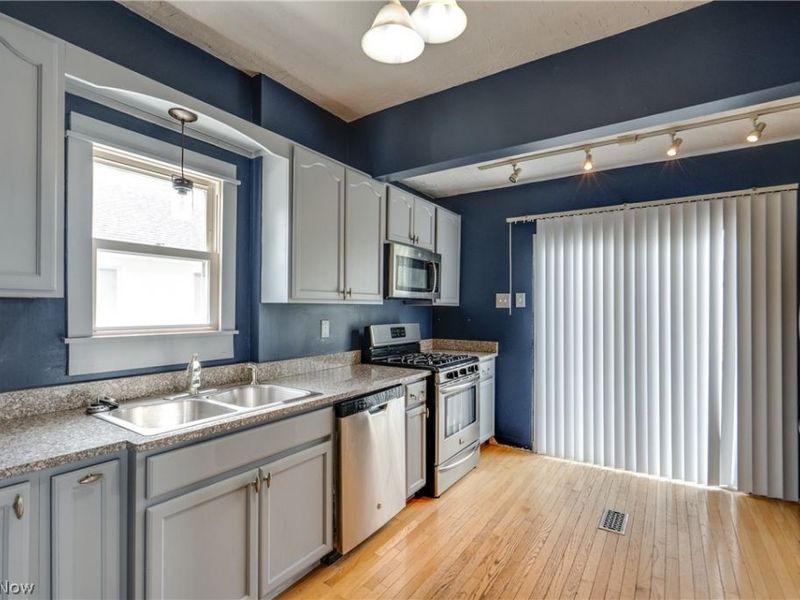 2642 6th Street, Cuyahoga Falls, OH 44221 Photo 13