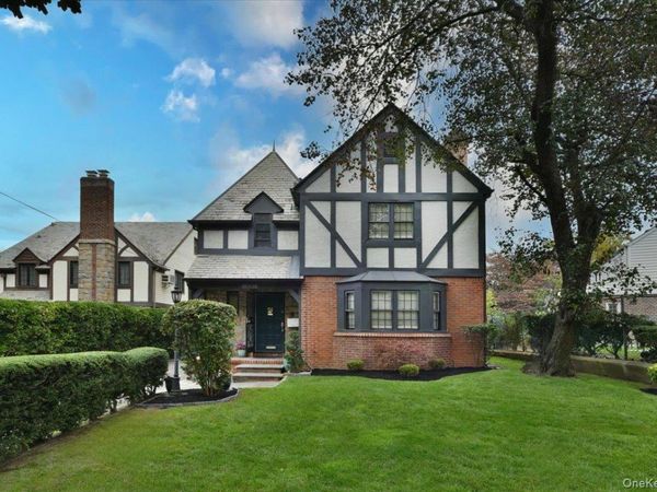 85-35 Edgerton Boulevard, Jamaica Estates, NY 11432