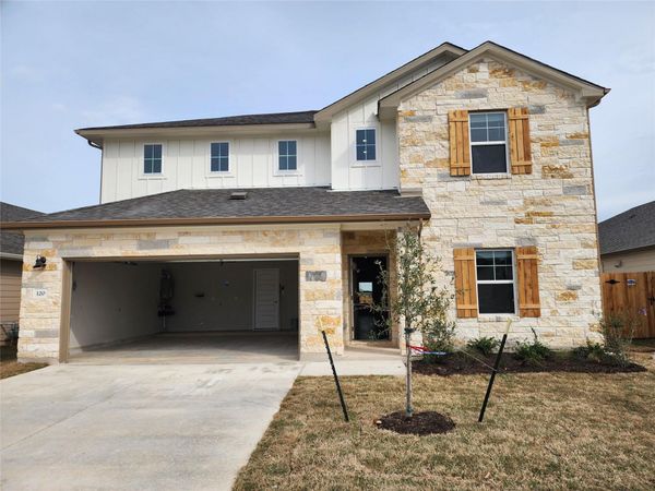 120 Greenspire LN , Hutto, TX 78634