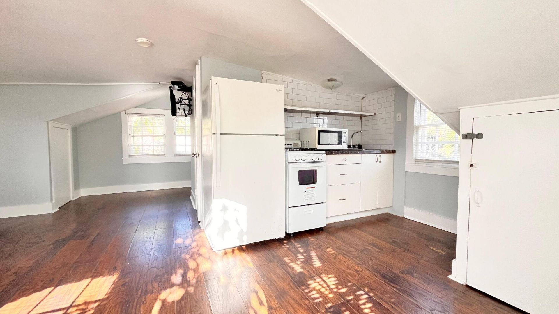 713 N Federal Highway, Unit 4, Lake Worth Beach, FL 33460 Photo