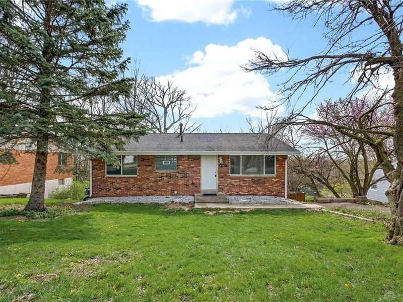 4842 Hamlin Drive, Dayton, OH 45414 Photo 2