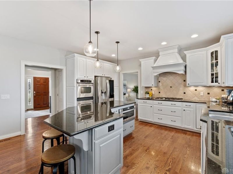 6738 Cherry Leaf Court, Mason, OH 45040 Photo 9