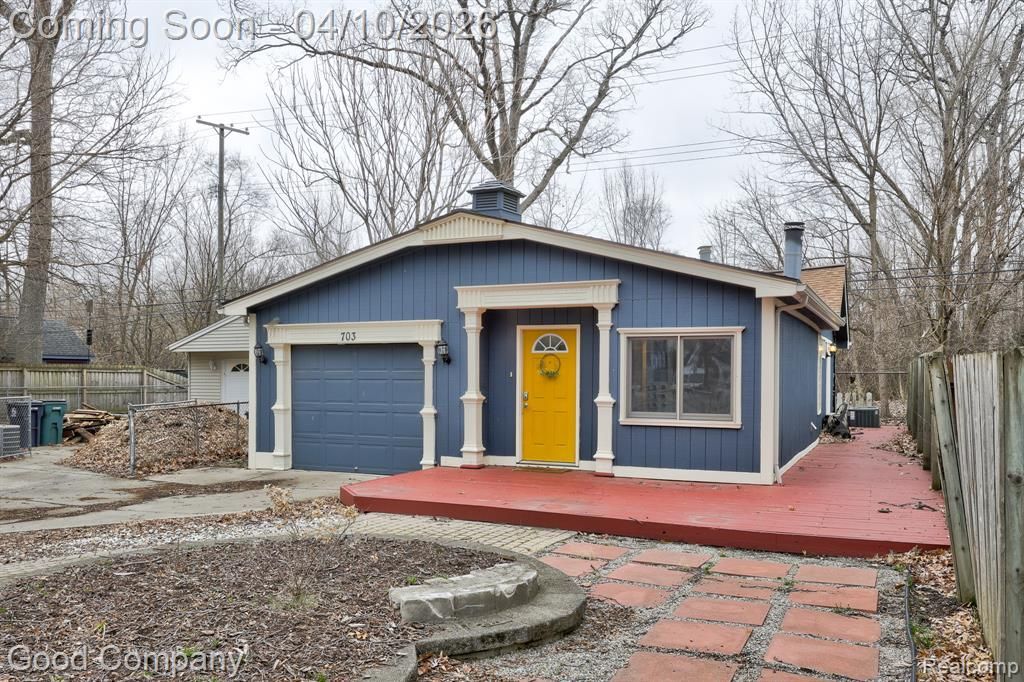 703 Gardenia Avenue, Royal Oak, MI 48067 Main Photo