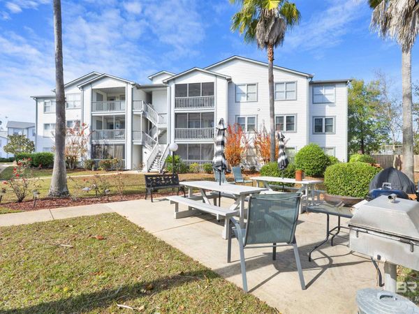 2200 2nd Street, Unit 304A, Gulf Shores, AL 36542