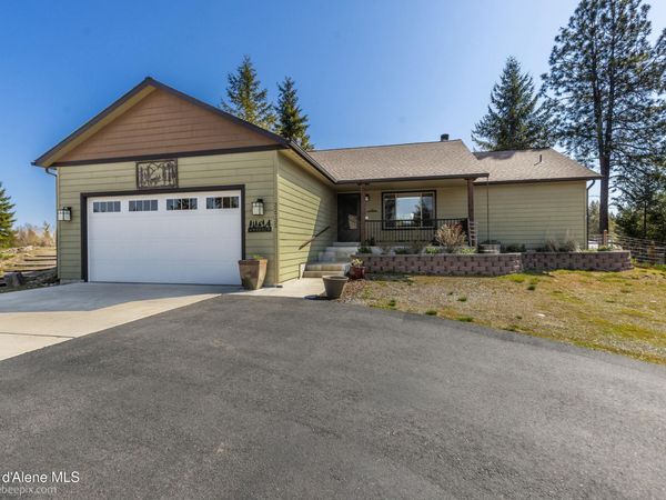 32732 N 14th Ave , Spirit Lake, ID 83869