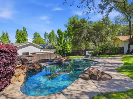 9410 Oak Leaf Way, Granite Bay, CA 95746 Photo