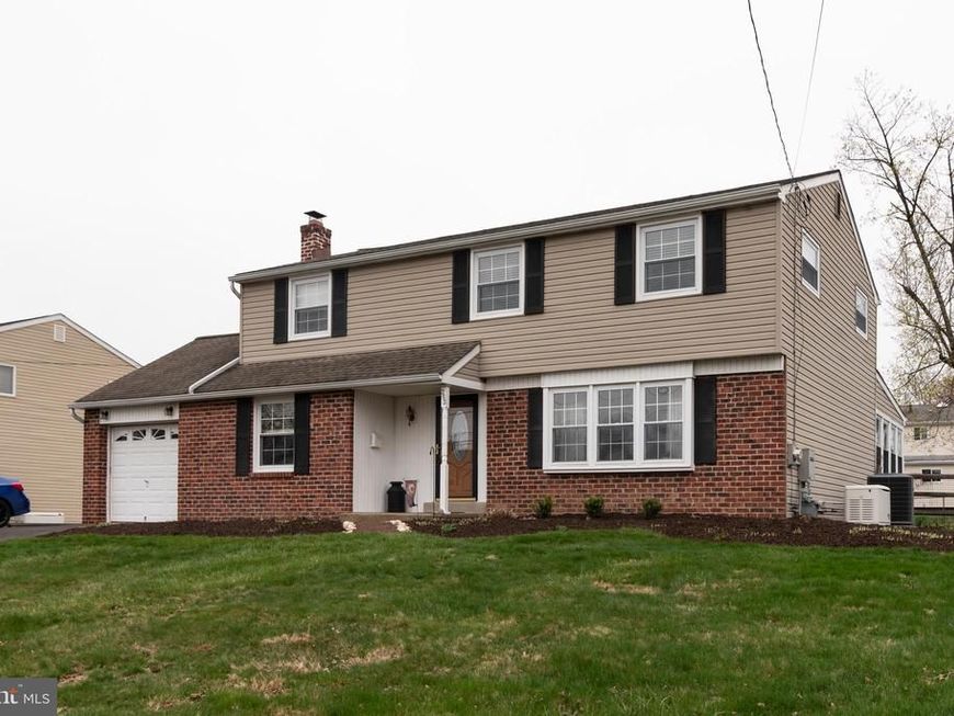 253 Kent Road, Warminster, PA 18974 Main Photo