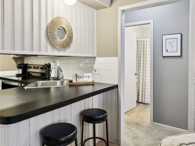 352 Main Street, Unit B, Huron, OH 44839 Photo 12