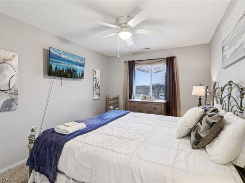 352 Main Street, Unit B, Huron, OH 44839 Photo 17