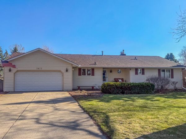 7877 73rd Street S, Cottage Grove, MN 55016