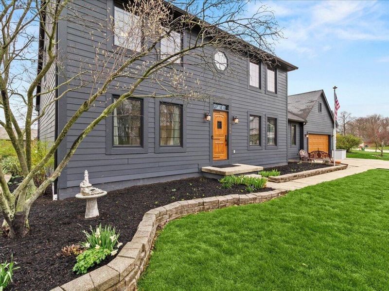 764 Wedgewood Court, Marysville, OH 43040 Photo 2