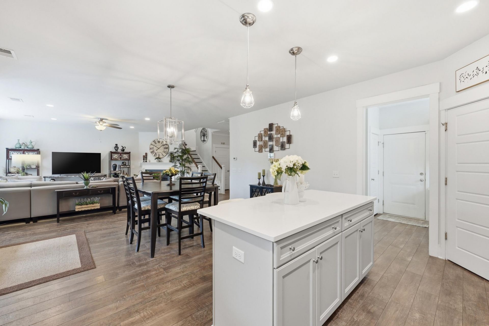 1146 Bright Court Photo 14