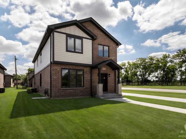 7957 W 73 Place , Bridgeview, IL 60455