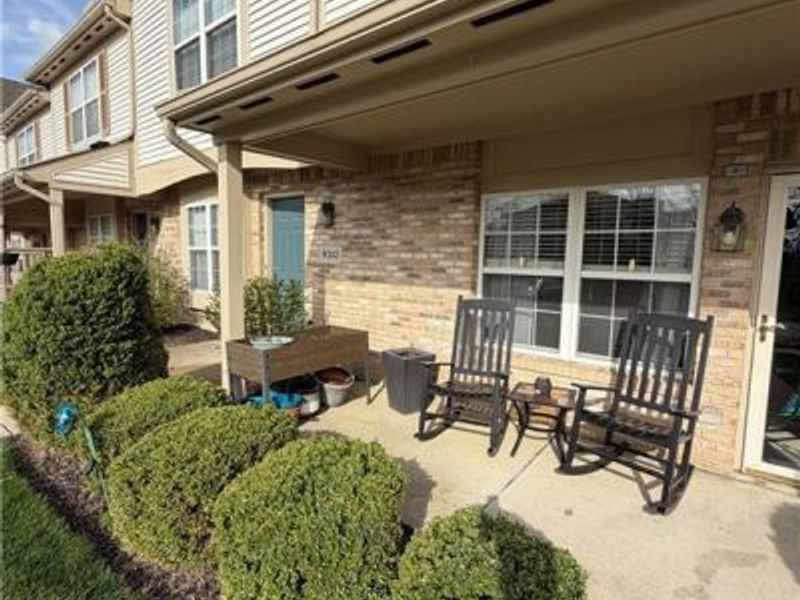 9312 Captiva Bay Drive, Miami Township, OH 45342 Photo 2