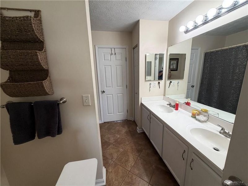 9312 Captiva Bay Drive, Miami Township, OH 45342 Photo 32