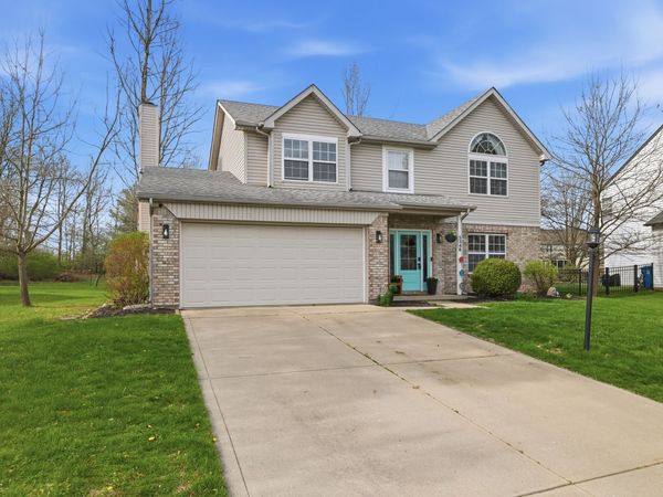 5348 Creekbend Drive , Carmel, IN 46033