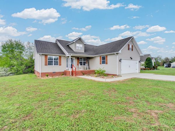 149 Joshua Dr , Sparta, TN 38583