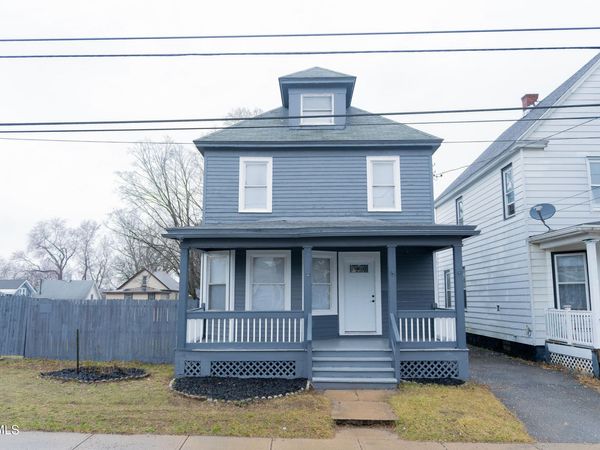 14 Yale Street, Schenectady, NY 12304