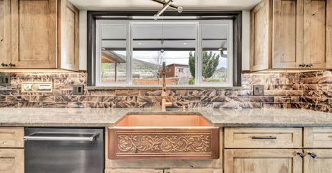 340 N Sutro Terrace, Carson City, NV 89706 Photo