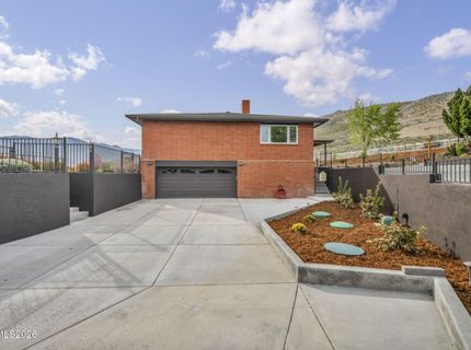 340 N Sutro Terrace, Carson City, NV 89706 Photo