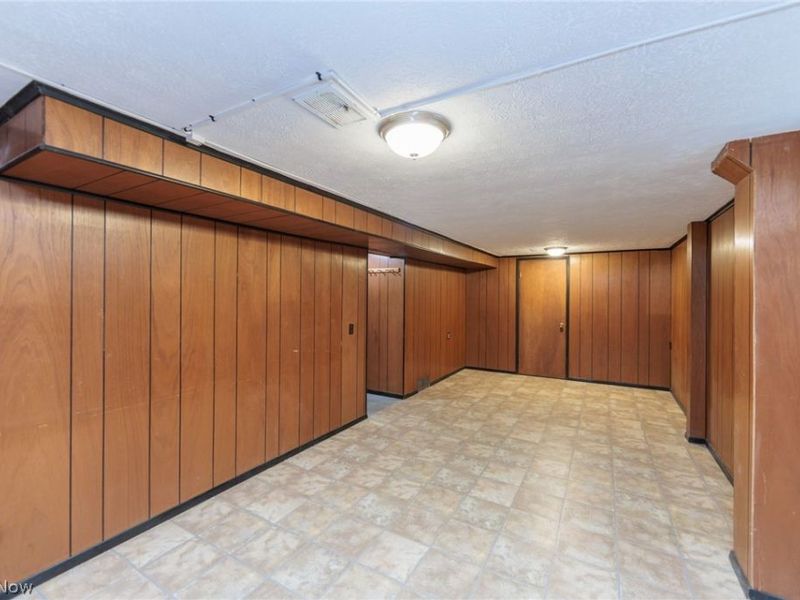 2071 Wrenford Road , South Euclid, OH 44121 Photo 35