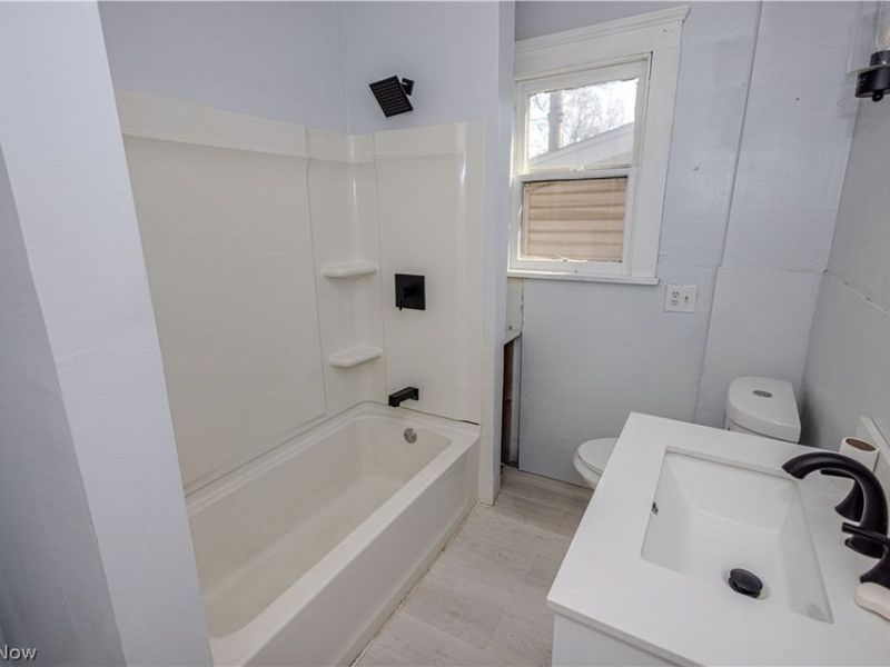 22862 Norman Avenue , Alliance, OH 44601 Photo 16