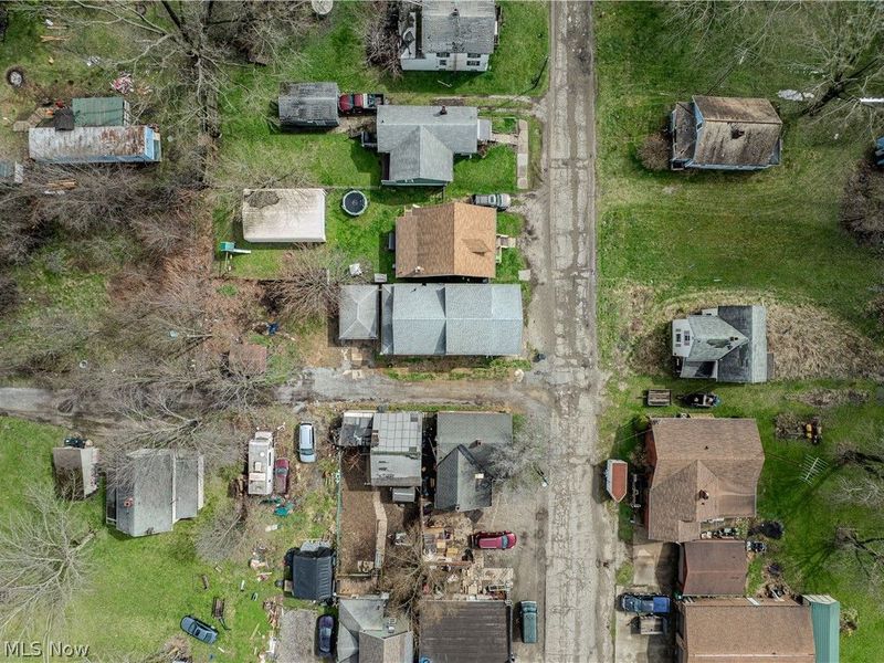 22862 Norman Avenue , Alliance, OH 44601 Photo 4