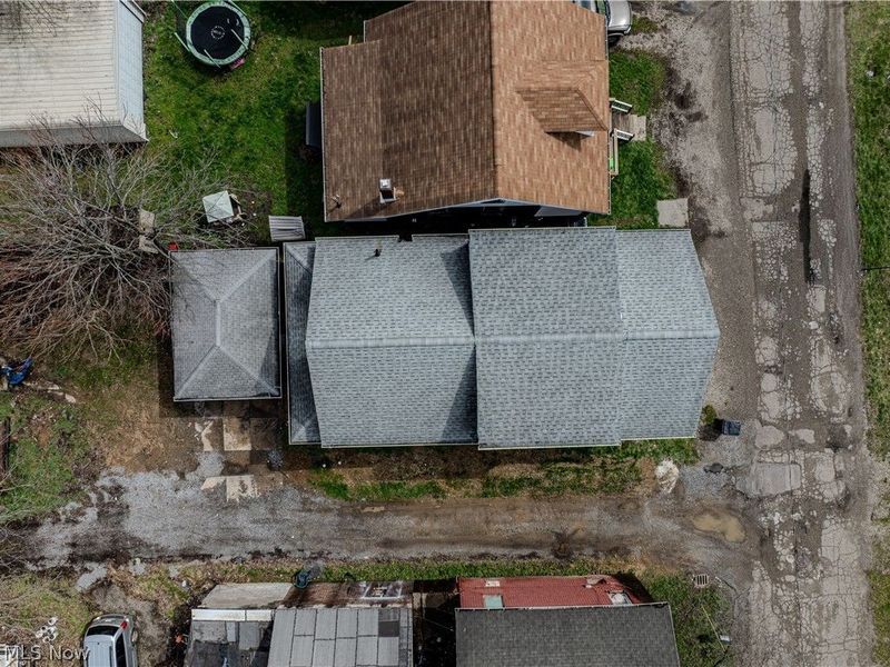 22862 Norman Avenue , Alliance, OH 44601 Photo 5