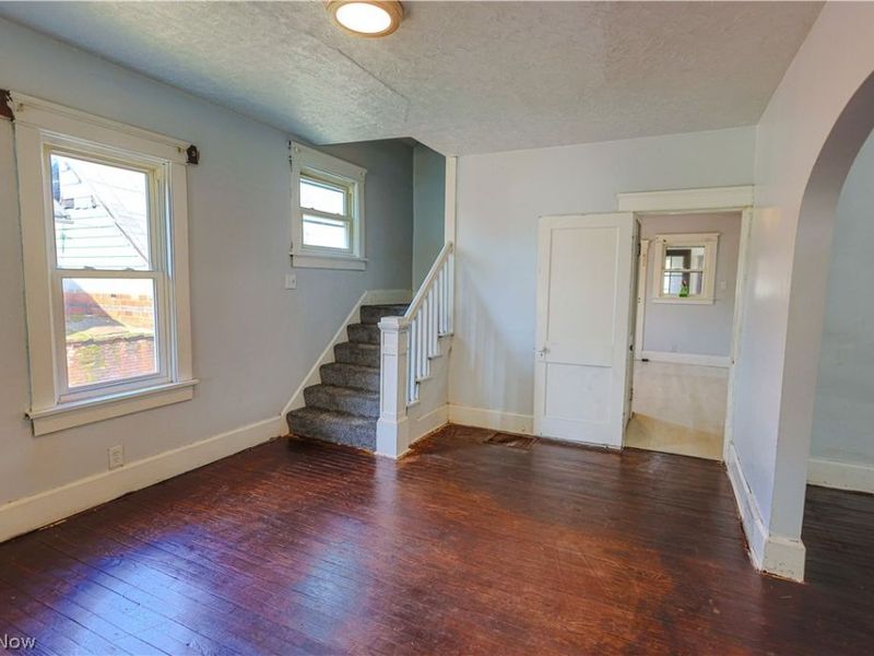 22862 Norman Avenue , Alliance, OH 44601 Photo 6