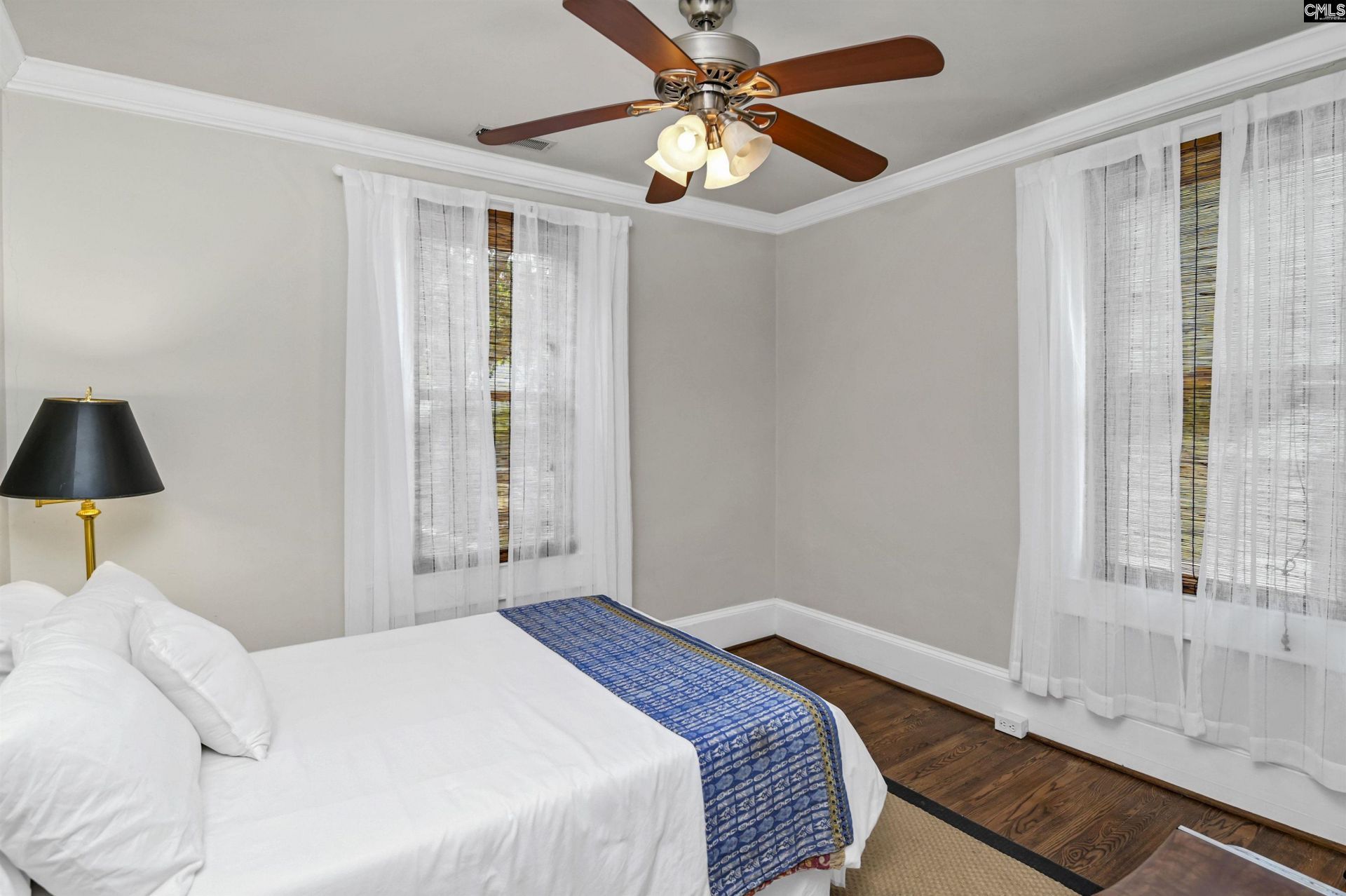 816 S Woodrow Street Photo 18