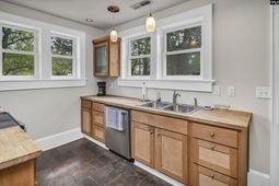 816 S Woodrow Street photo 4