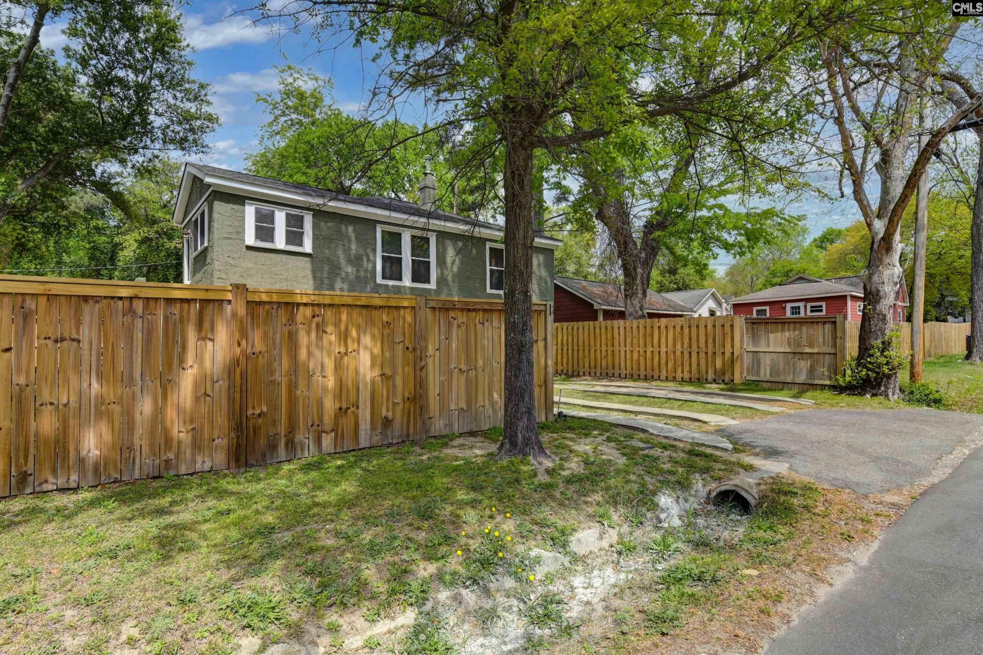 816 S Woodrow Street Photo 32