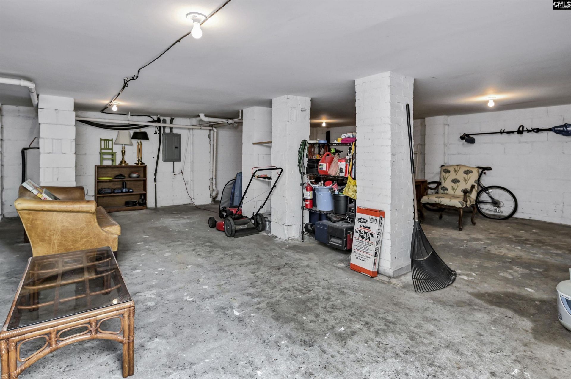 816 S Woodrow Street Photo 46