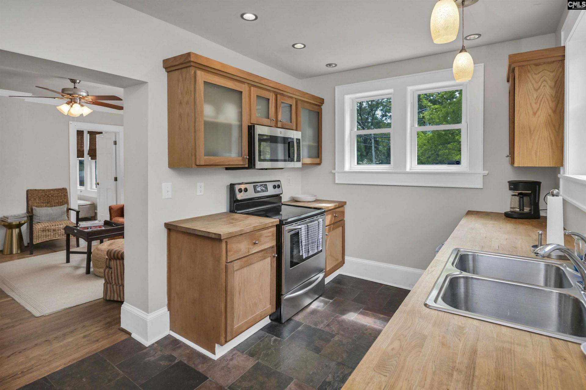 816 S Woodrow Street Photo 5